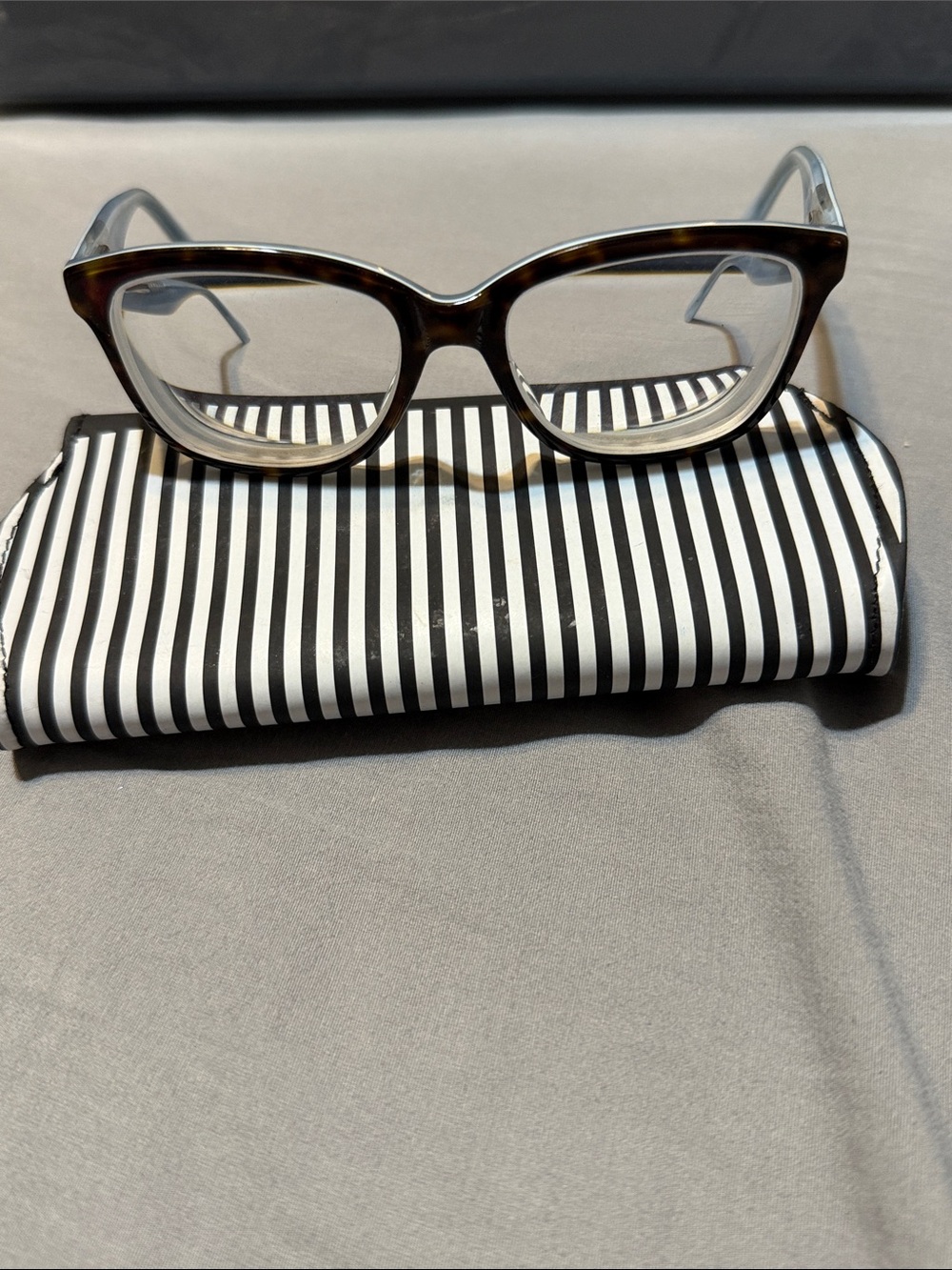 Tortoiseshell Cateye Reading Glasses - Women Accessories